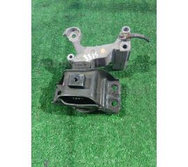 Подушка двигателя