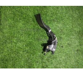 Педаль газа