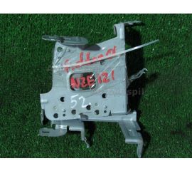 Крепление автомагнитолы