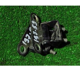 Петли на дверь