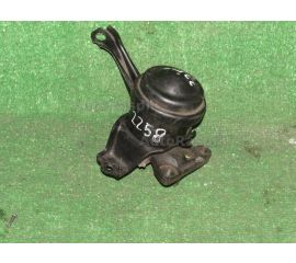 Подушка двигателя