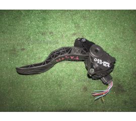 Педаль газа