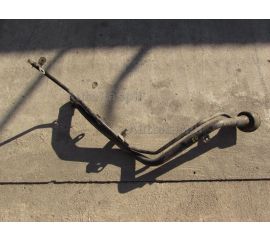 Горловина топливного бака