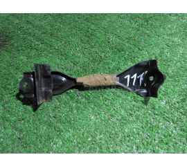 Крепление аккумулятора