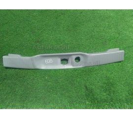 Обшивка багажника