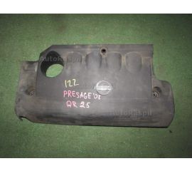 Пластиковая крышка на двс