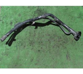 Горловина топливного бака