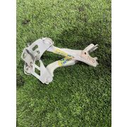 Кронштейн капота Mazda DEMIO DJ3FS P3VPS