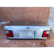 Крышка багажника Toyota CAMRY SV40 4SFE