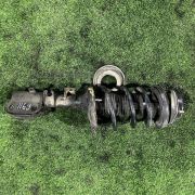 Стойка подвески Nissan ELGRAND E51 VQ35DE