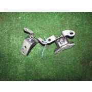 Петли на дверь Toyota AQUA NHP10 1NZFXE