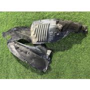 Подкрылок Mazda ATENZA GG3S L3DE