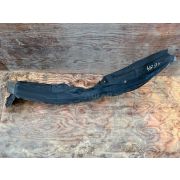 Подкрылок Toyota NADIA SXN10 3SFE