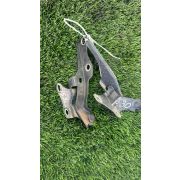 Кронштейн капота Toyota BB NCP31 1NZFE