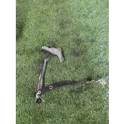 Кронштейн капота Nissan NOTE E11 HR15DE