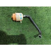 Бачок гидроусилителя руля Suzuki ESCUDO TD94W H27A