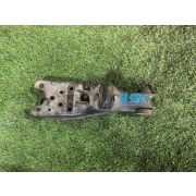 Рычаг Mazda BONGO SK82V F8