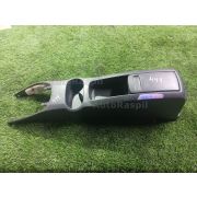 Бардачок между сиденьями Toyota RUSH J210E 3SZVE