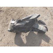 Подкрылок Toyota RAUM EXZ10 5EFE
