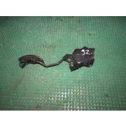 Педаль газа Toyota SAI AZK10 2AZFXE