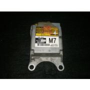 Блок SRS Toyota HIACE KDH205 2KD-FTE