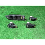 Блок упр. стеклоподъемниками Nissan AVENIR RW11 QR20DE