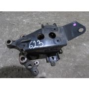 Подушка двигателя Toyota PASSO KGC30 1KRFE