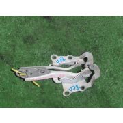 Кронштейн капота Toyota WISH ZNE10G 1ZZFE