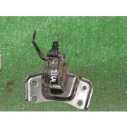 Подушка двигателя Toyota PRIUS ZVW30 2ZRFXE