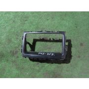 Консоль магнитофона Toyota NOAH ZRR70 3ZRFE