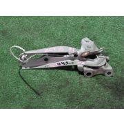 Кронштейн капота Toyota OPA ZCT10 1ZZFE
