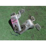 Петли на дверь Suzuki ESCUDO TD54W J20A
