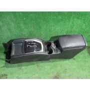 Бардачок между сиденьями Nissan X-TRAIL HNT32 MR20DD