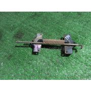 Крепление аккумулятора Mitsubishi GRANDIS N84W 4G64