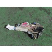 Замок двери Nissan SUNNY FB15 QG15DE