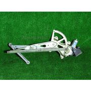 Стеклоподъемник Toyota RACTIS NCP100 1NZFE