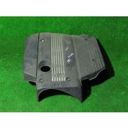 Пластиковая крышка на двс Toyota PROGRES JCG11 2JZFSE