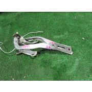 Кронштейн капота Honda STEPWGN RK1 K20A