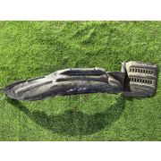 Подкрылок Mitsubishi GRANDIS N94W 4G64