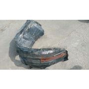Подкрылок Mazda PREMACY CREW LFDE