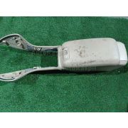 Бардачок между сиденьями Toyota PROGRES JCG10 1JZFSE